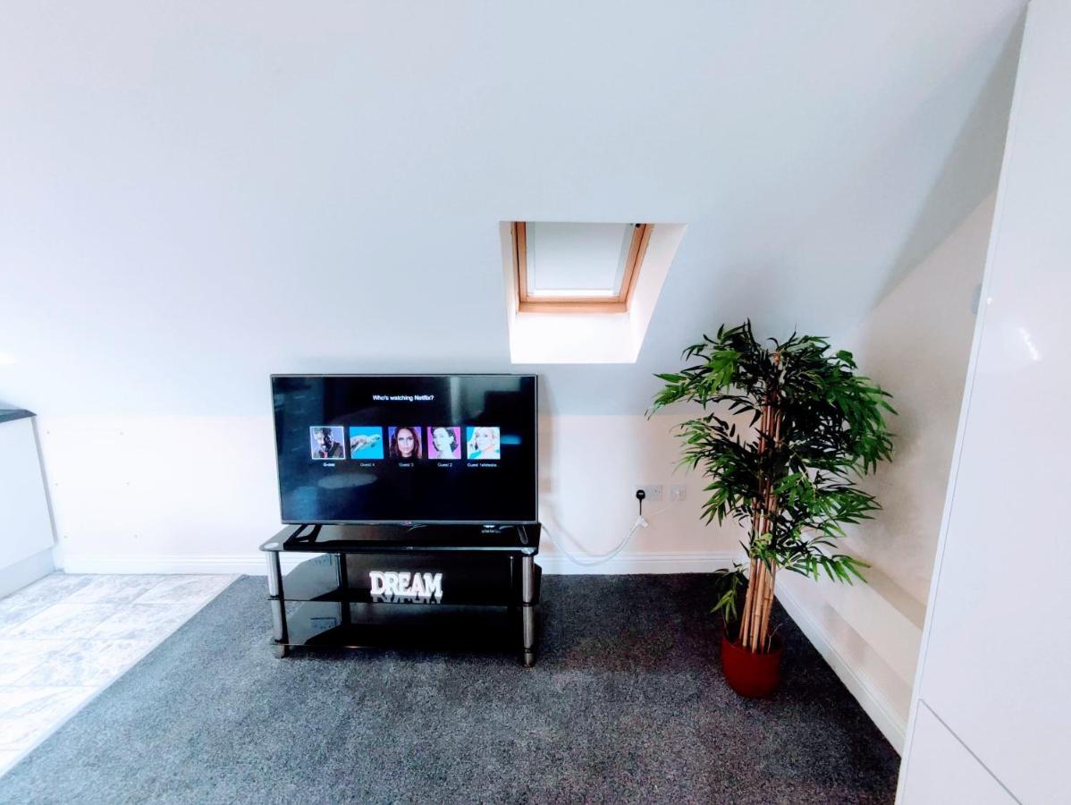 Crystal Suite 4 - Private Parking - Metro North Shields Exterior foto