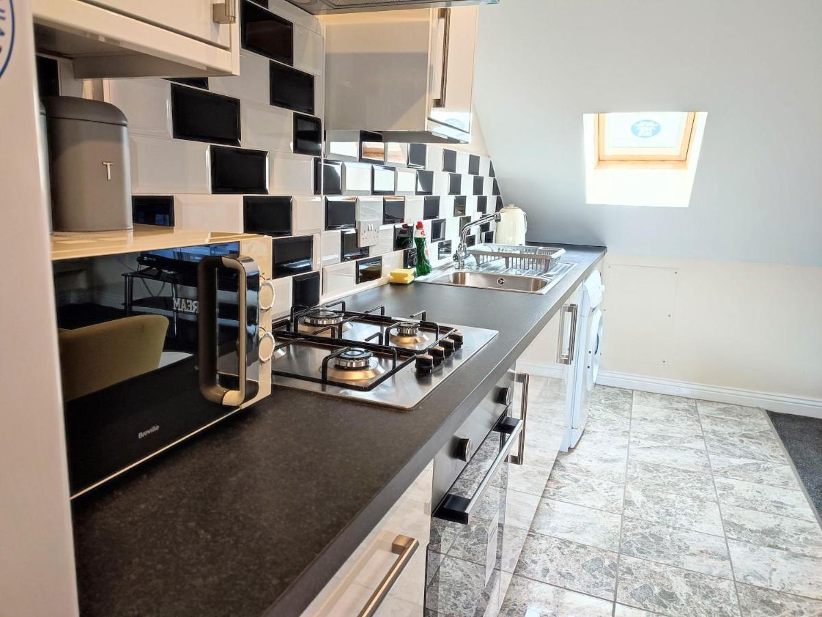 Crystal Suite 4 - Private Parking - Metro North Shields Exterior foto